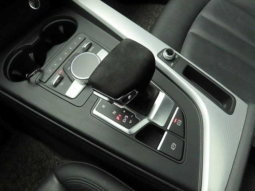 Audi A4 - Vista 10