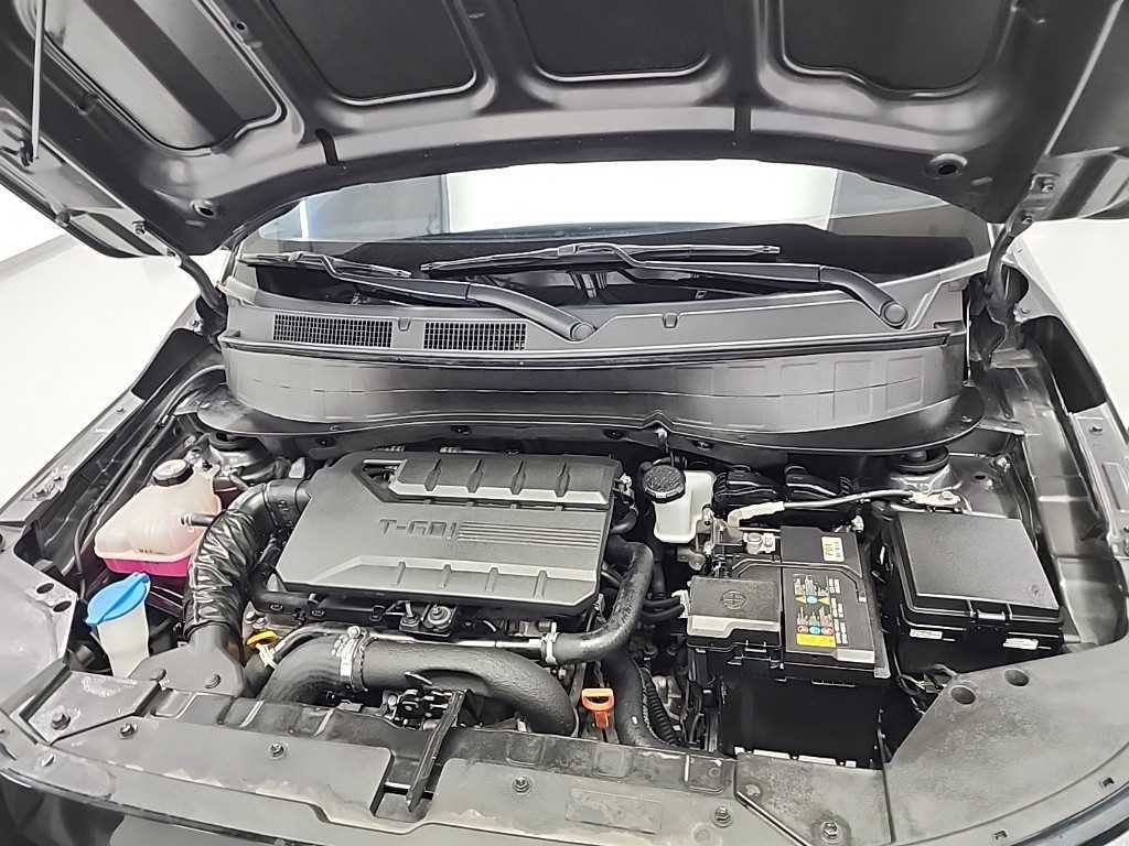 HYUNDAI Casper - Vista 5