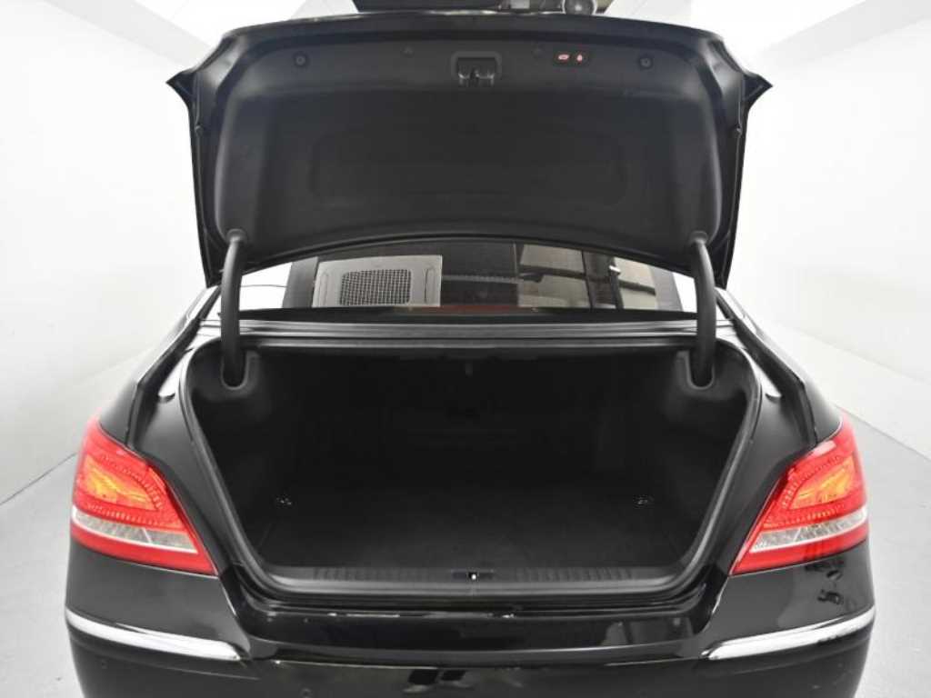 HYUNDAI Equus 2012 Negro - Importación desde Corea - HF Imports Iquique - Foto 19