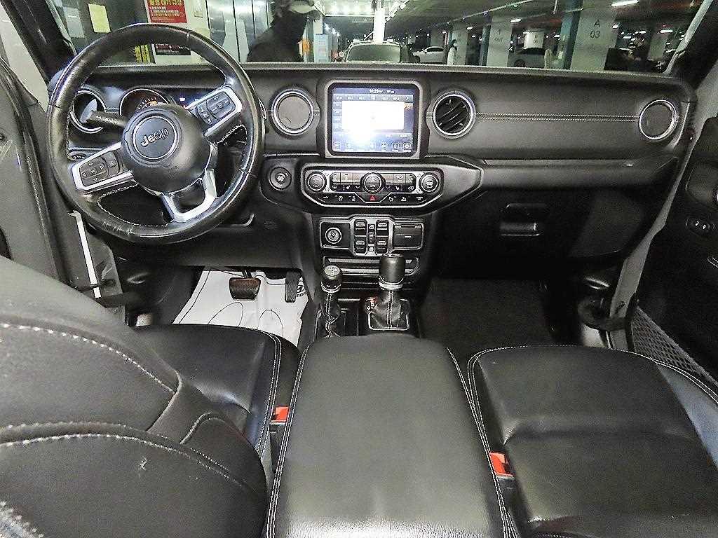 Jeep Wrangler - Vista 10