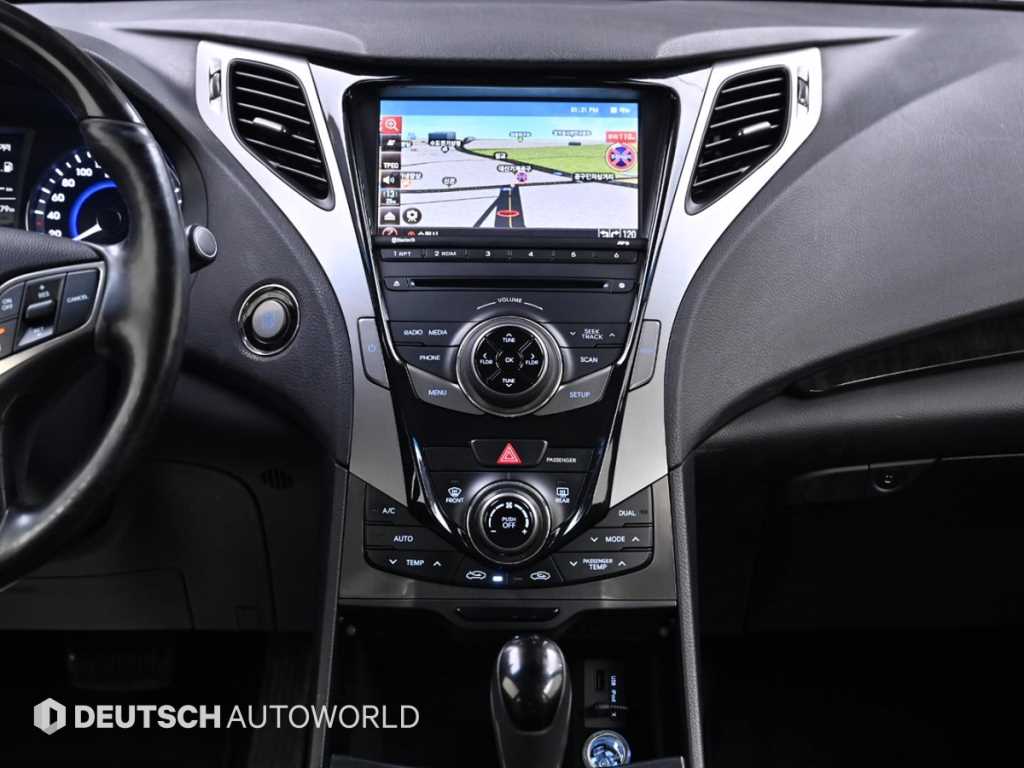 HYUNDAI Grandeur 2014 Blanco - Importación desde Corea - HF Imports Iquique - Foto 14