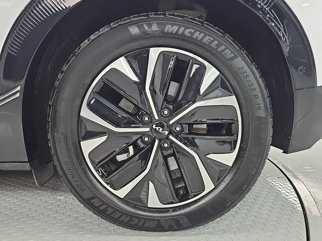 KIA EV6 2024 Blanco - Importación desde Corea - HF Imports Iquique - Foto 16