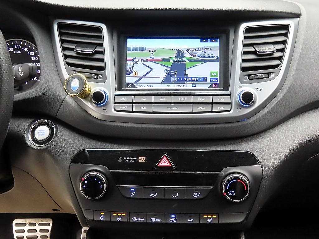 HYUNDAI Tucson 2018 Blanco - Importación desde Corea - HF Imports Iquique - Foto 14