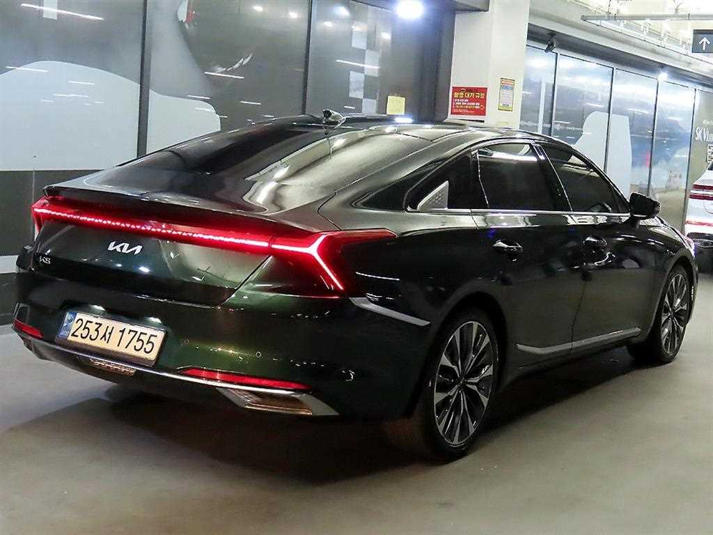 KIA K8 - Vista 4