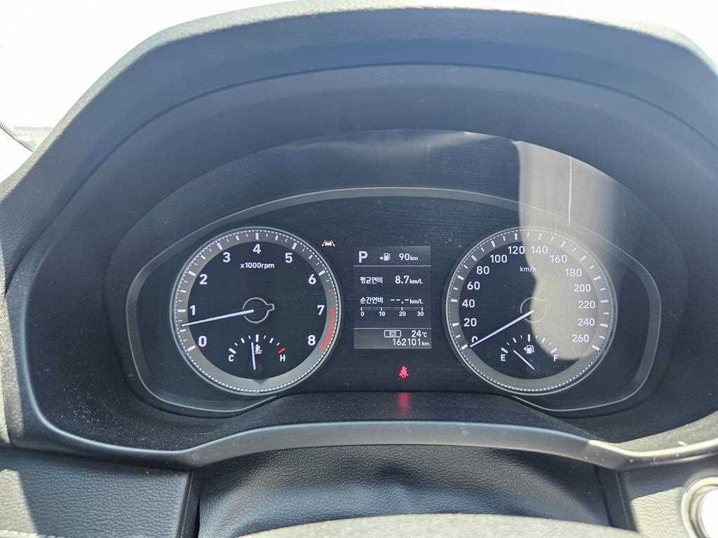 HYUNDAI Grandeur - Vista 7