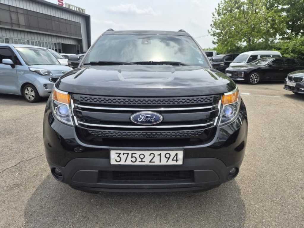 Ford Explorer 2014 Negro - Importación desde Corea - HF Imports Iquique - Foto 1