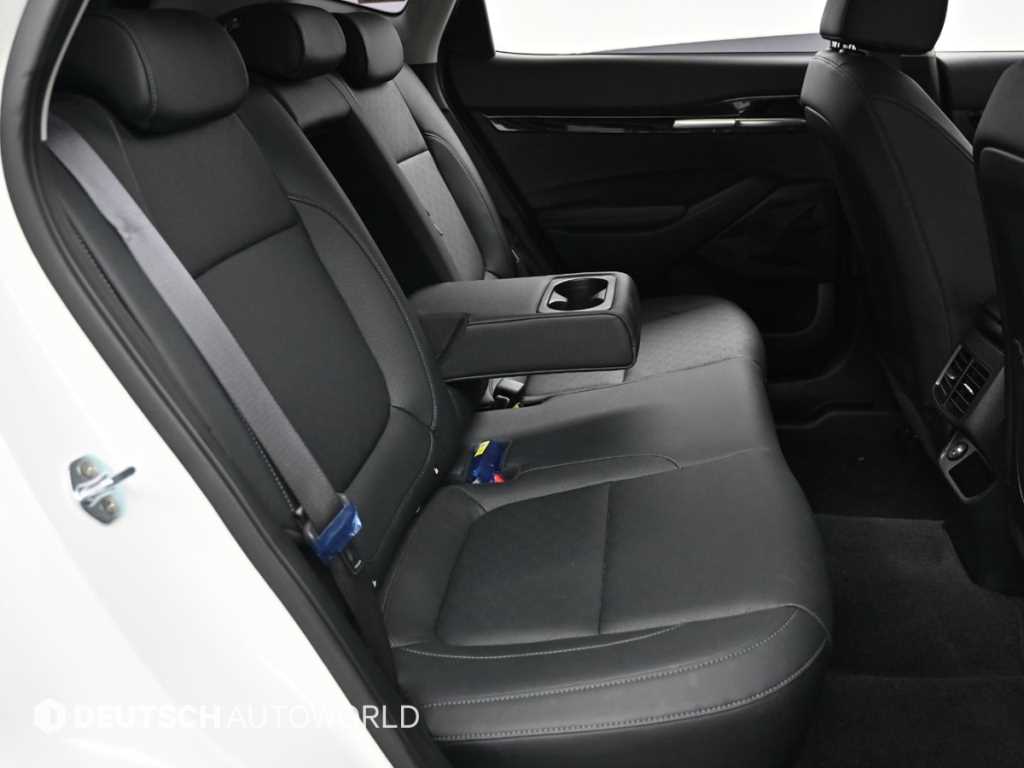 KIA Seltos - Vista 12