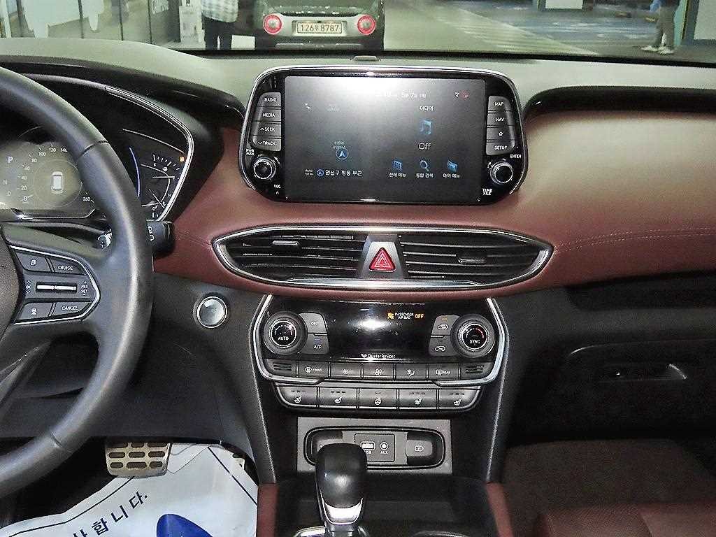 HYUNDAI Santa Fe - Vista 11