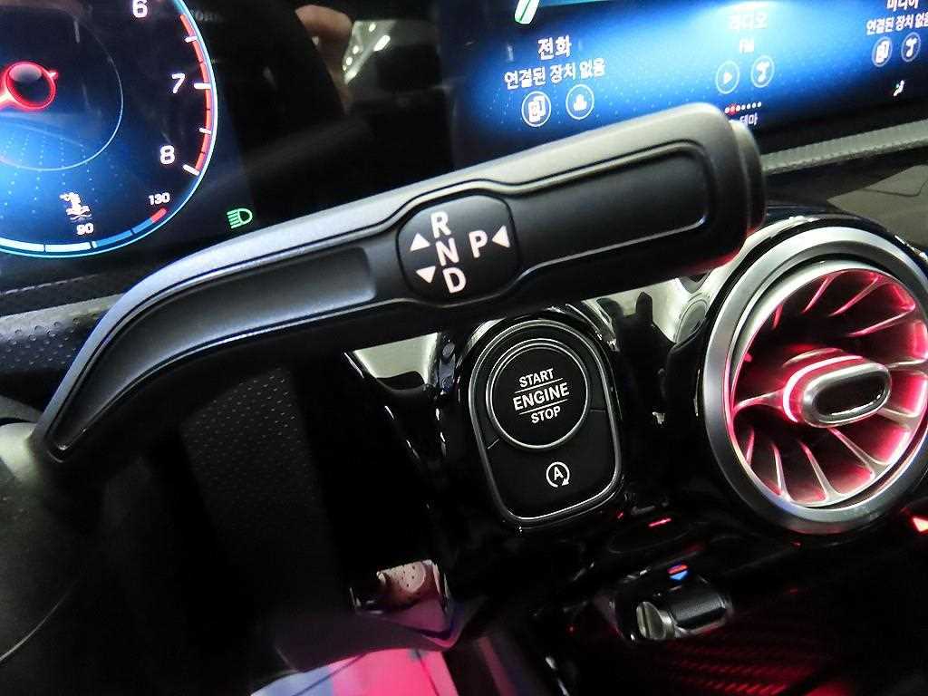 Mercedes Benz A Class - Vista 12