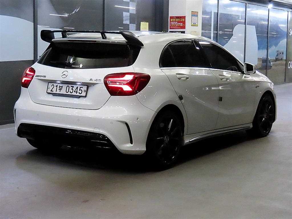 Mercedes Benz A Class - Vista 4