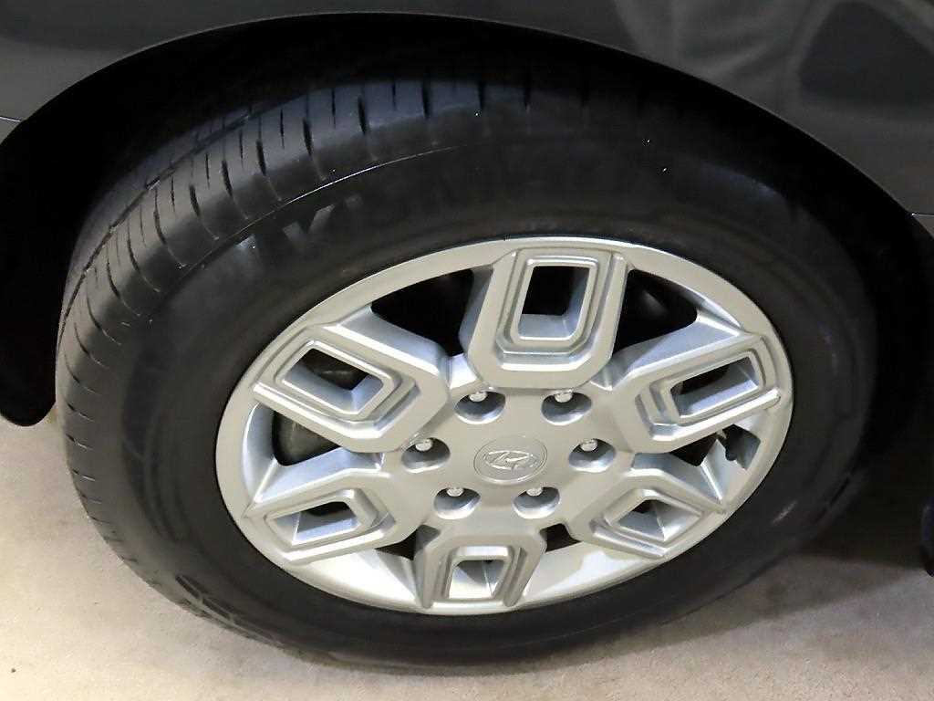 HYUNDAI Staria 2023 Gris - Importación desde Corea - HF Imports Iquique - Foto 20