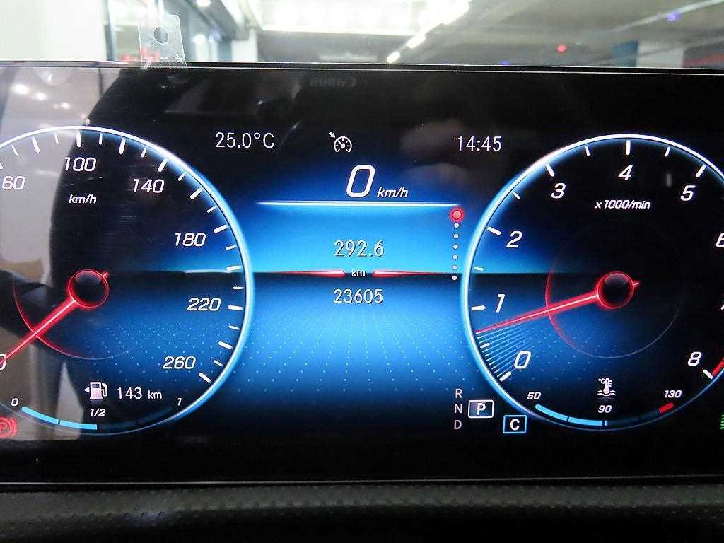 Mercedes Benz A Class - Vista 9