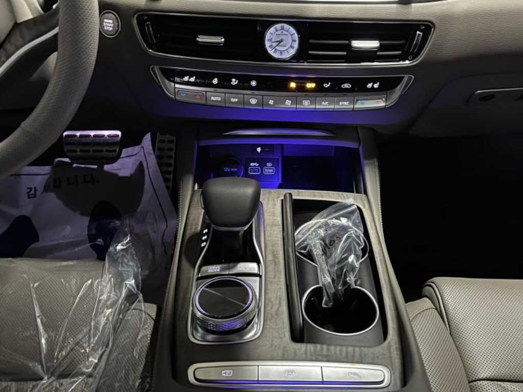 KIA K9 - Vista 11