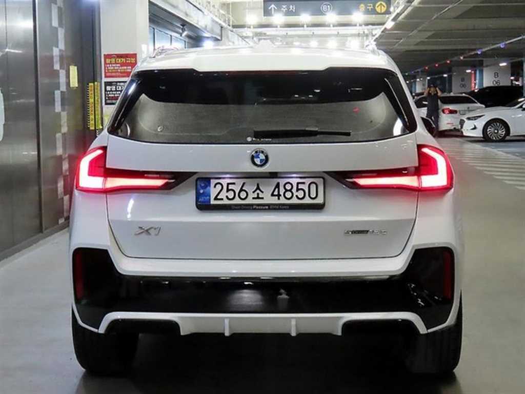 BMW X1 - Vista 5