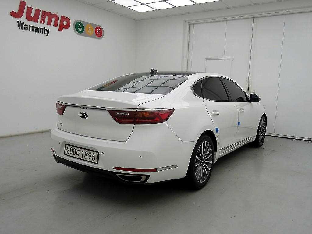KIA K7 - Vista 4