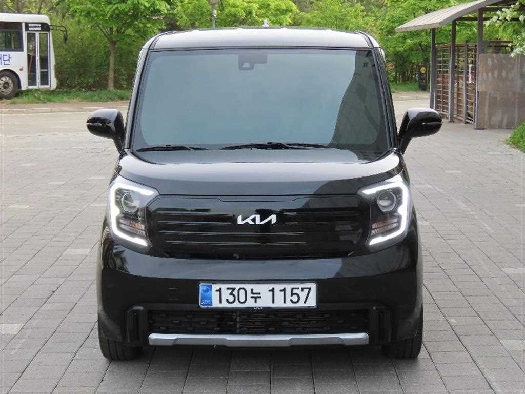 KIA Ray 2023 Negro - Importación desde Corea - HF Imports Iquique - Foto 1