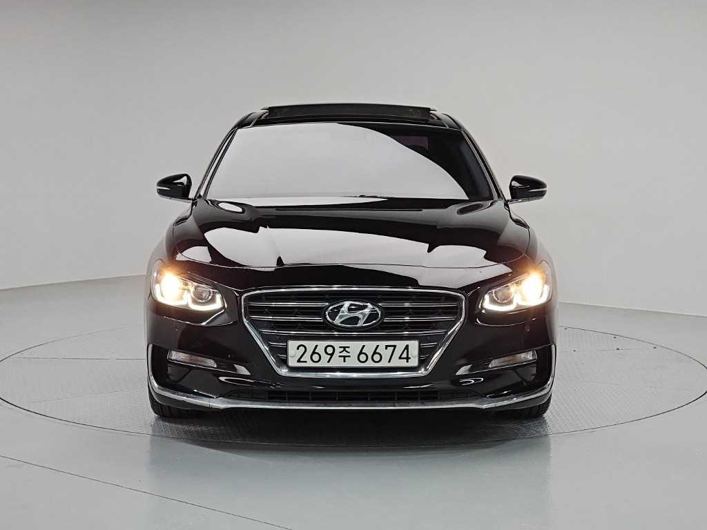 HYUNDAI Grandeur - Vista 2