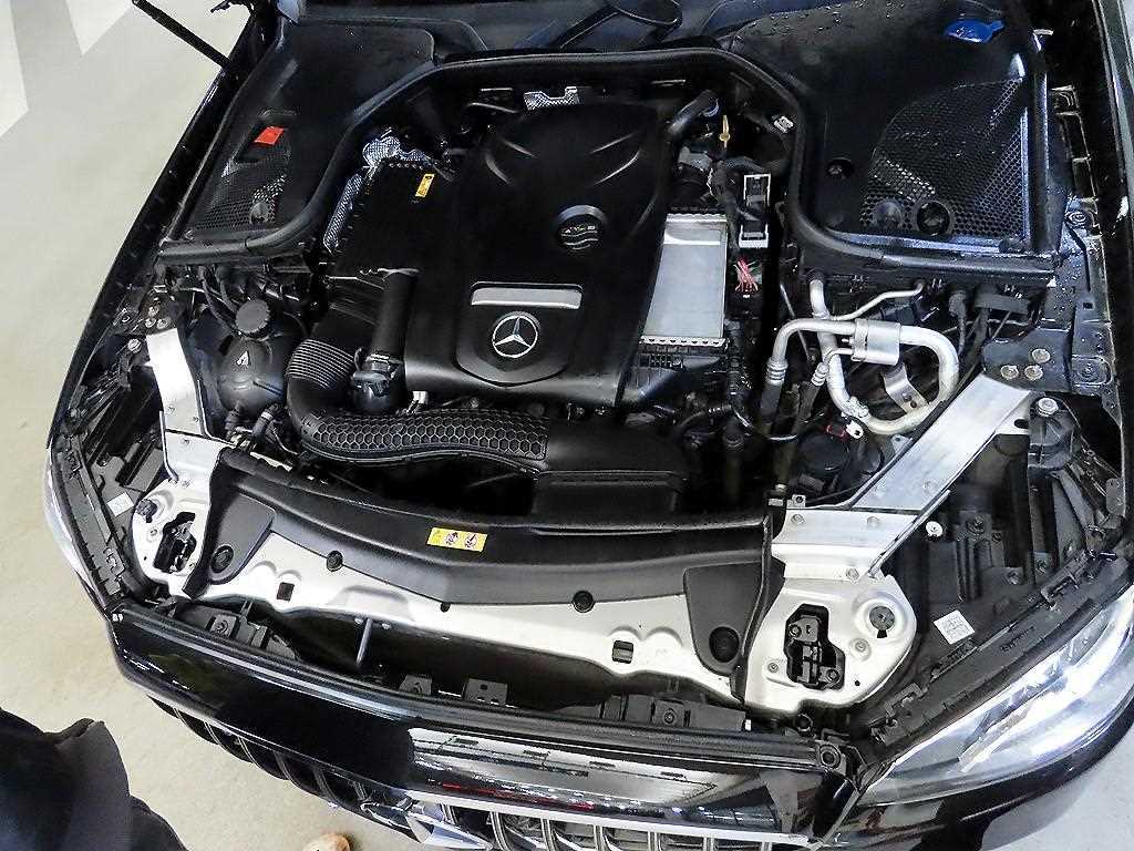 Mercedes Benz E class 2019 Negro - Importación desde Corea - HF Imports Iquique - Foto 19