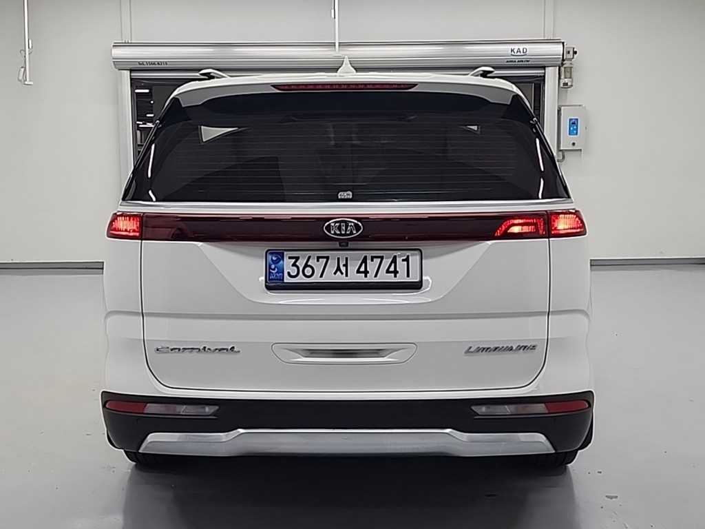 KIA Carnival - Vista 3