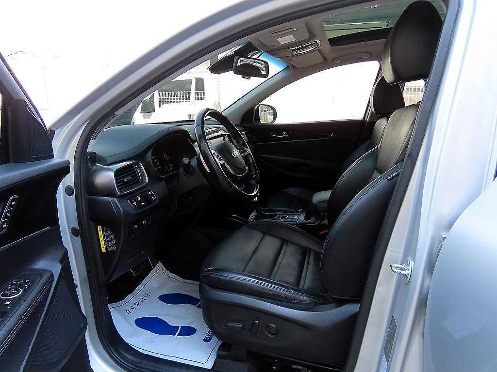 KIA Sorento - Vista 5