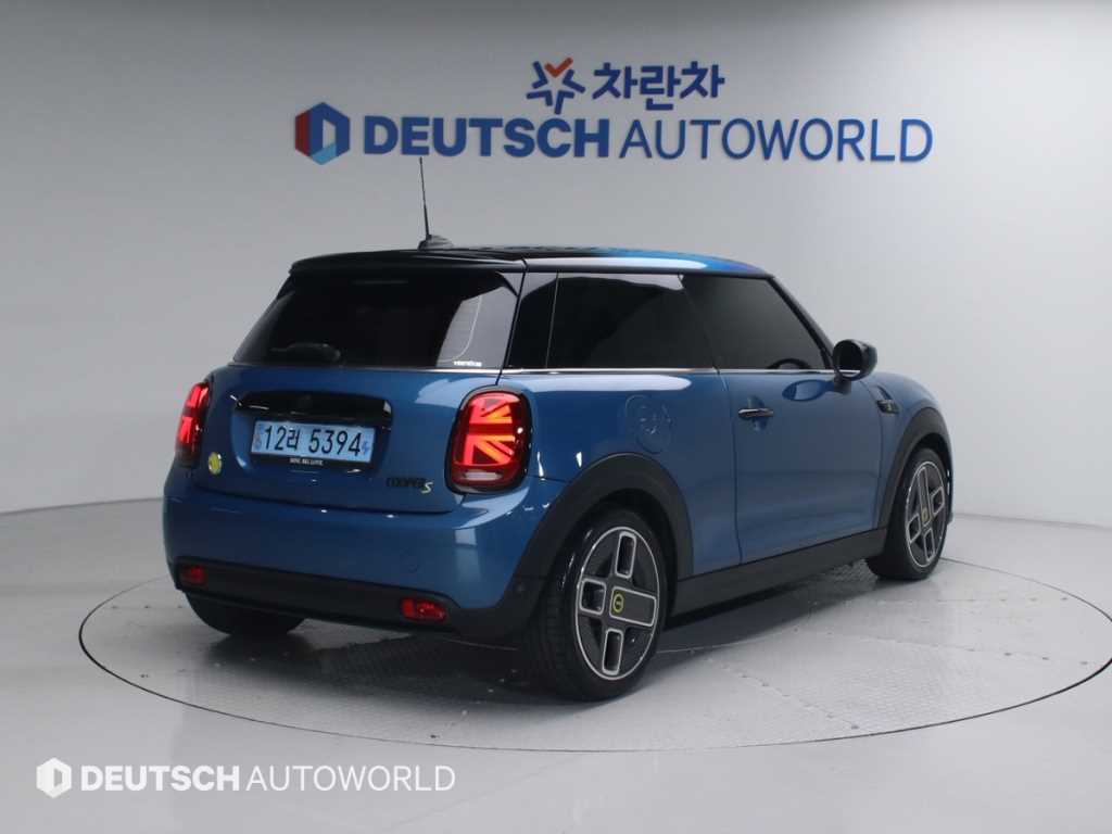 Mini Cooper - Vista 2