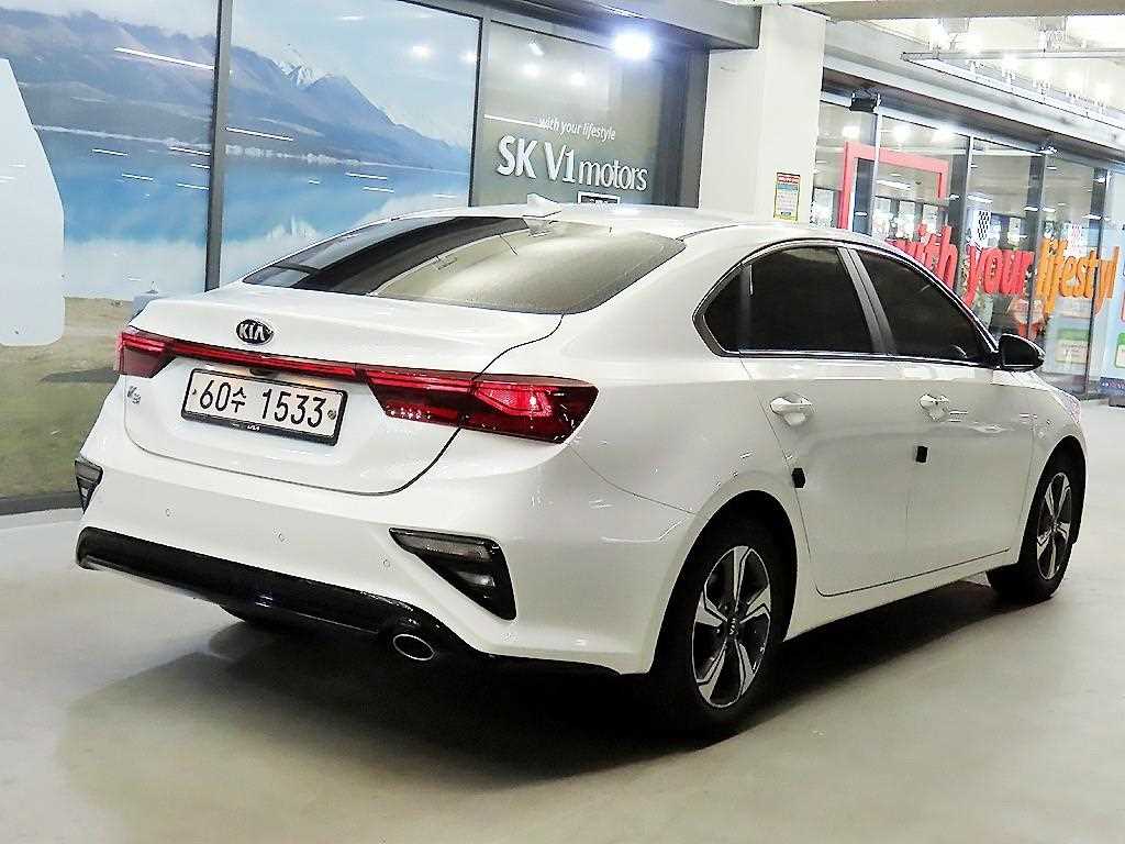 KIA K3 - Vista 4