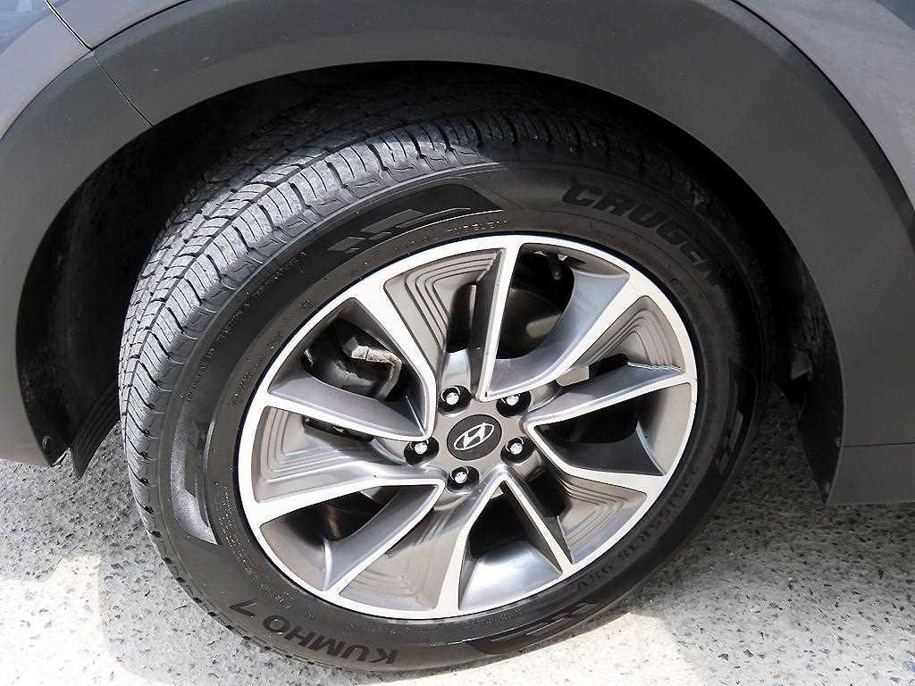 HYUNDAI Tucson 2018 Gris - Importación desde Corea - HF Imports Iquique - Foto 15