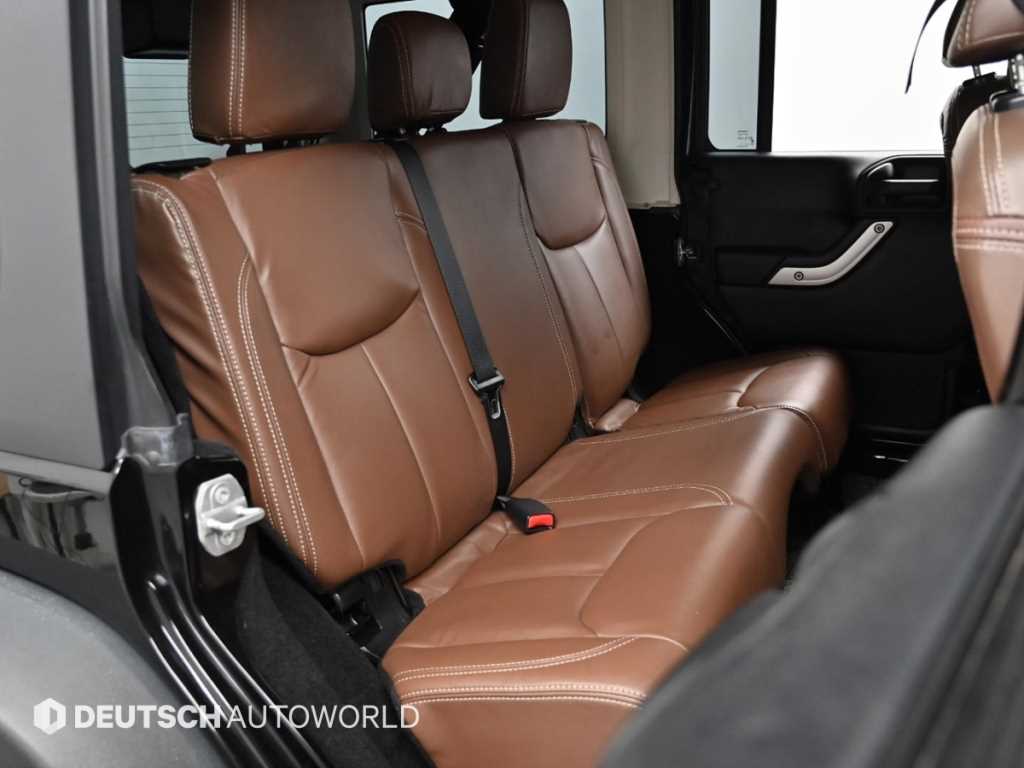 Jeep Wrangler - Vista 12