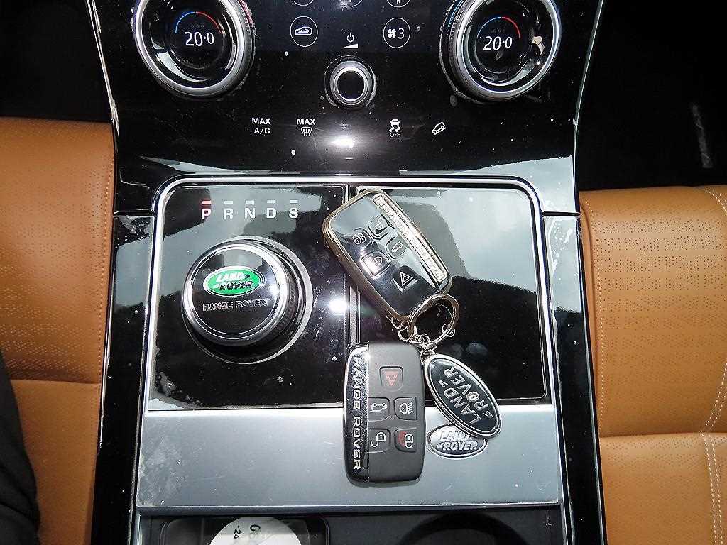 Land Rover Range Rover Bella - Vista 11