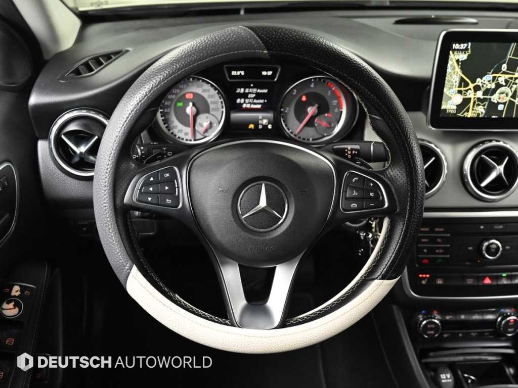 Mercedes Benz GLA Class 2016 Blanco - Importación desde Corea - HF Imports Iquique - Foto 13