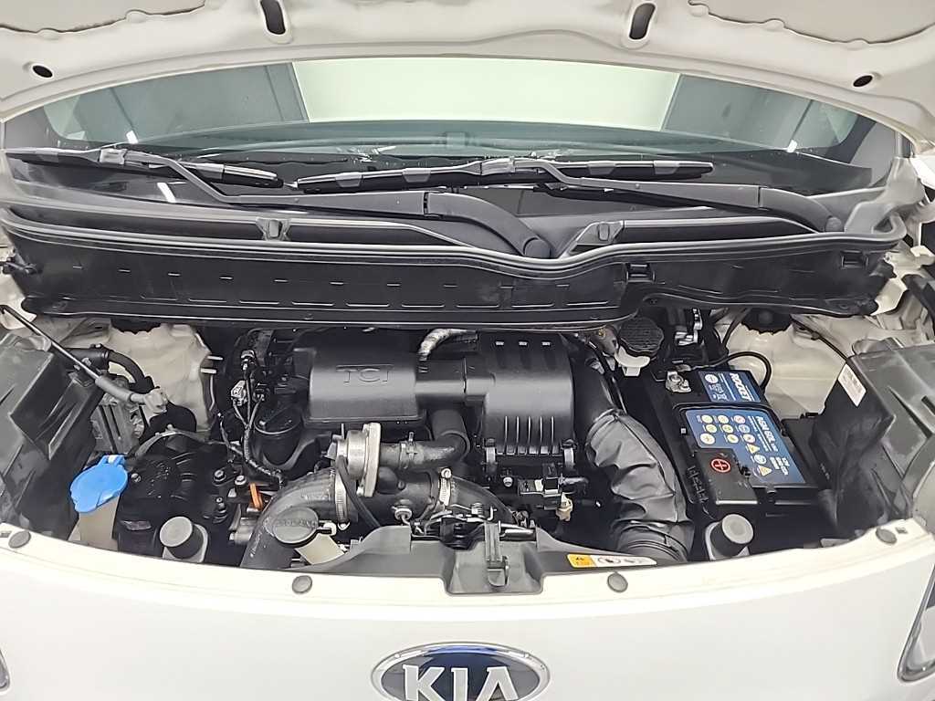 KIA Ray - Vista 5