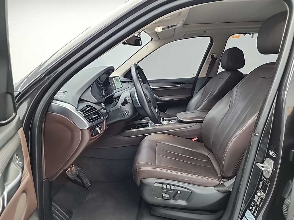 BMW X5 - Vista 11