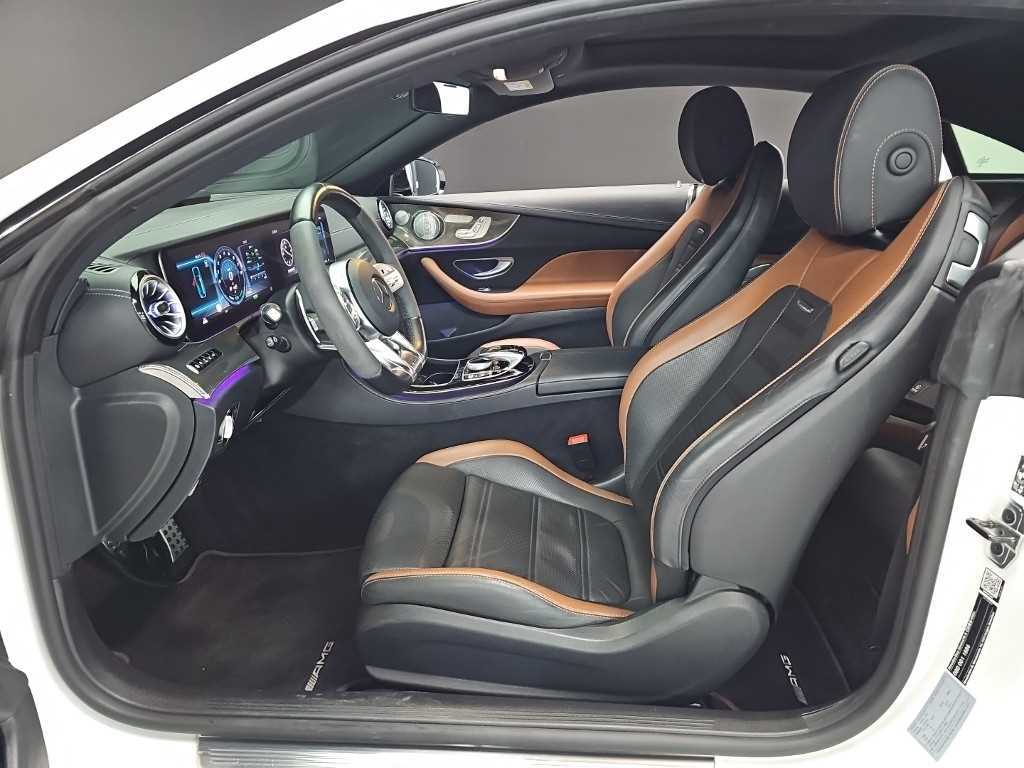 Mercedes Benz E class - Vista 10