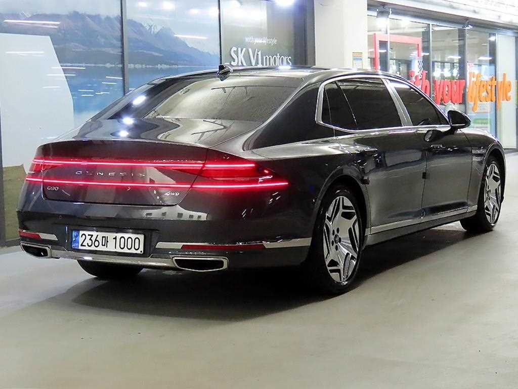 Genesis G90 - Vista 4