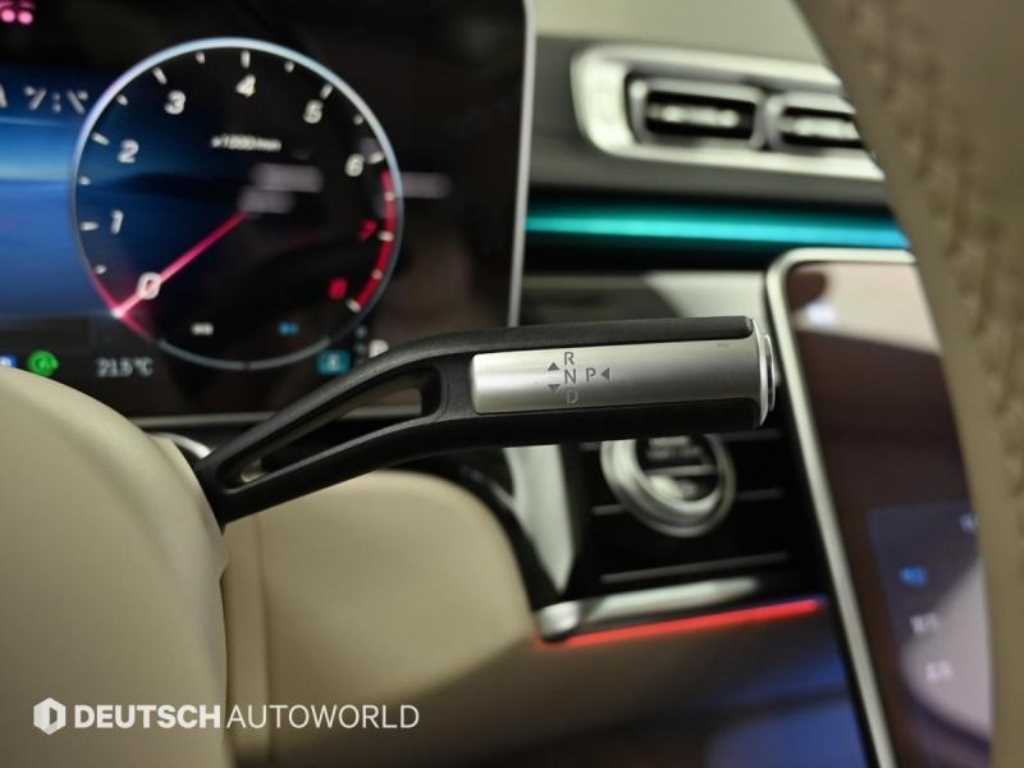 Mercedes Benz S Class - Vista 9