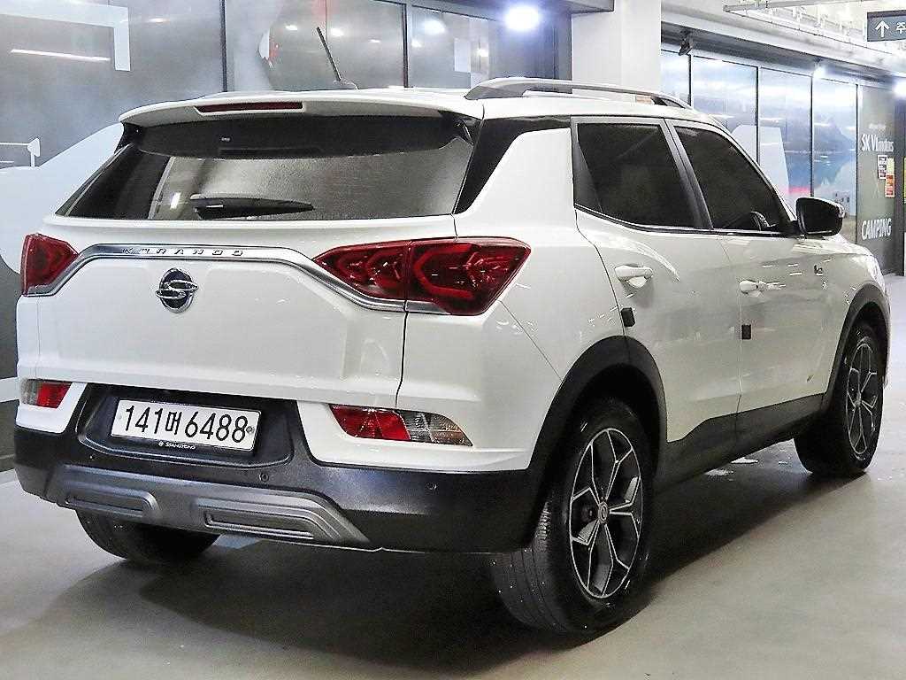 Ssangyong Korando - Vista 4