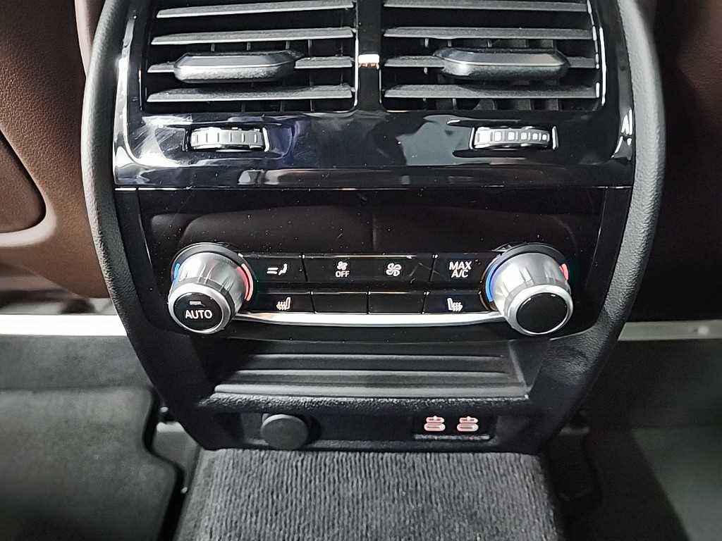 BMW 5 Series 2021 Negro - Importación desde Corea - HF Imports Iquique - Foto 13