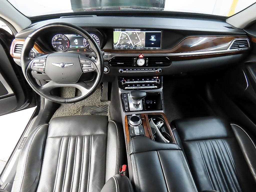 Genesis EQ900 - Vista 7