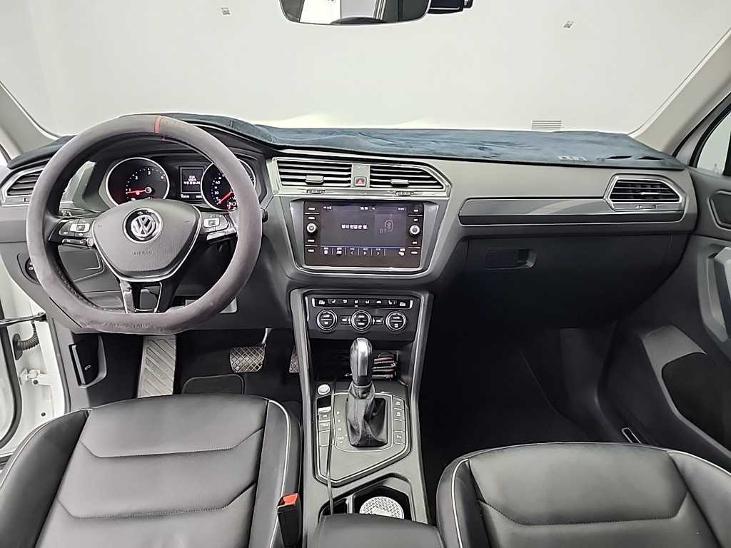 Volkswagen Tiguan - Vista 7