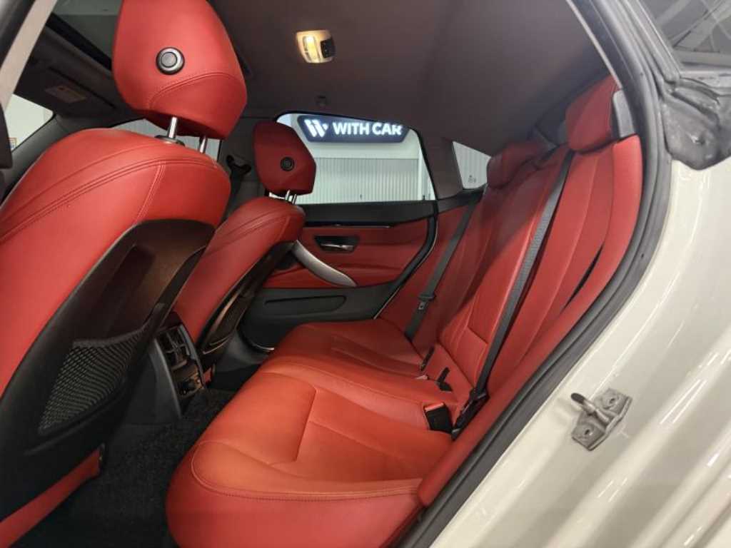BMW 4 Series - Vista 10