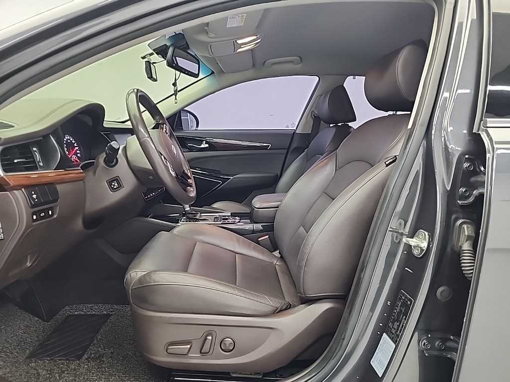 KIA K7 - Vista 11
