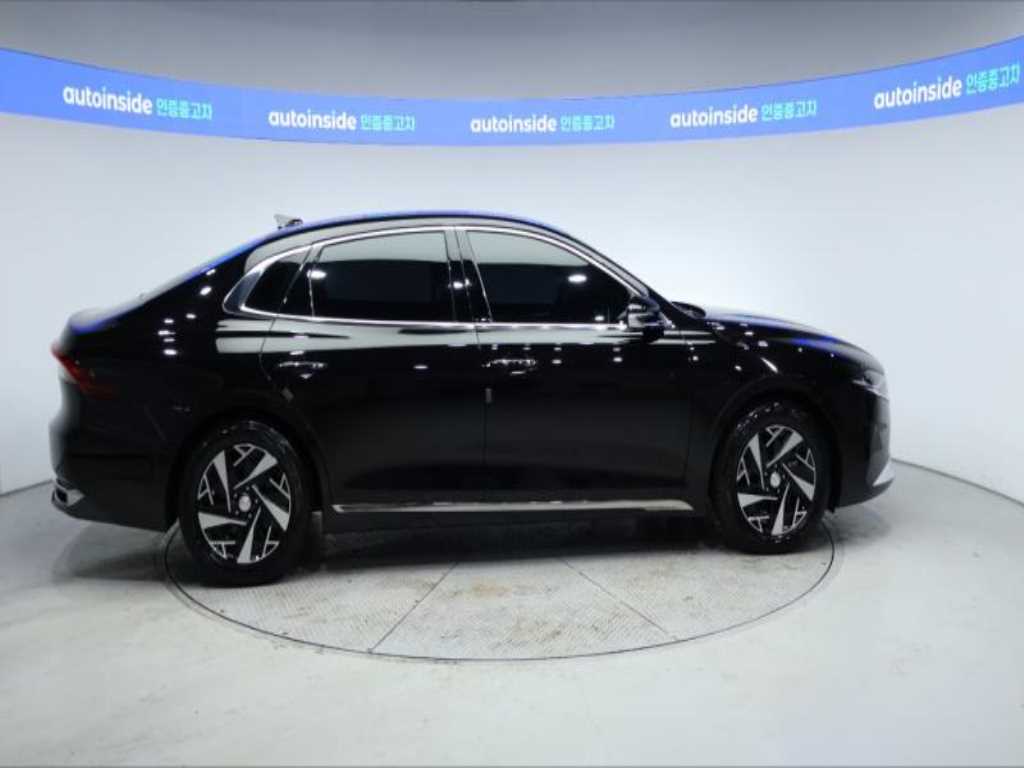 HYUNDAI Grandeur - Vista 3