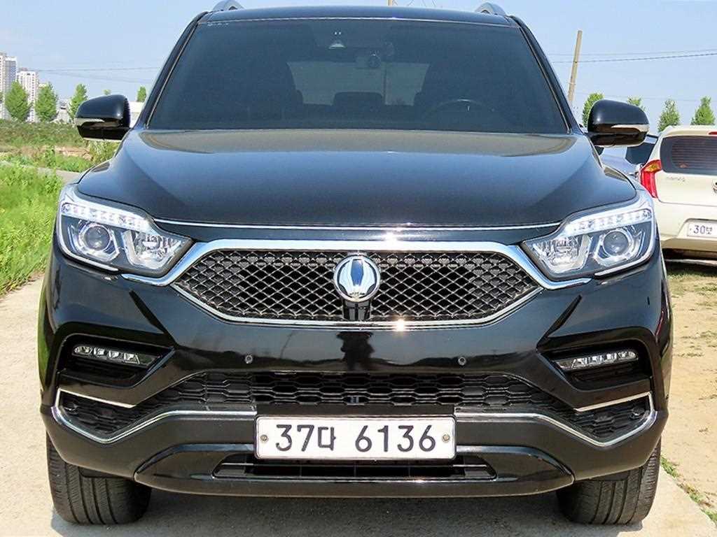 Ssangyong Rexton 2019 - Importación desde Corea - HF Imports Iquique - Foto 1