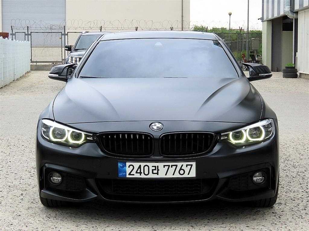 BMW 4 Series 2018 Negro - Importación desde Corea - HF Imports Iquique - Foto 1