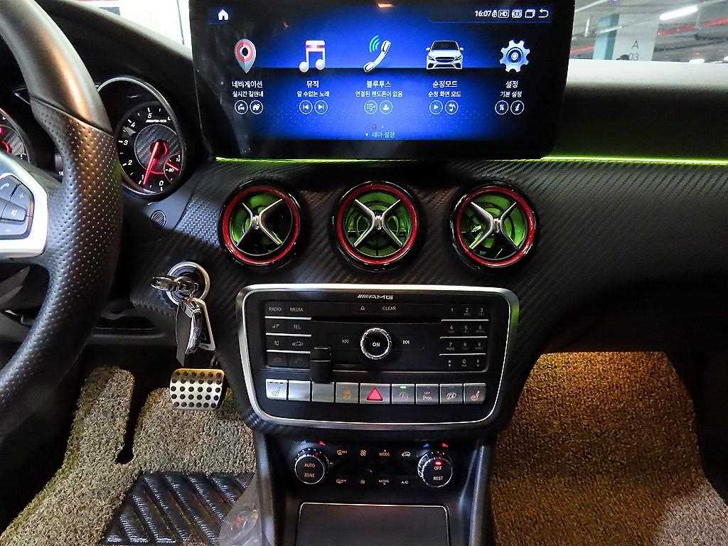 Mercedes Benz A Class - Vista 11
