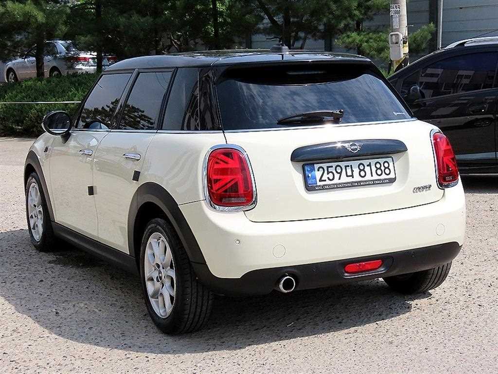 Mini Cooper - Vista 3