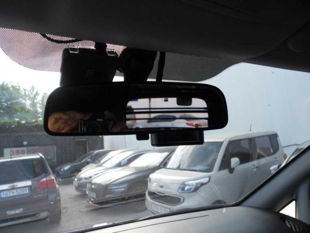 HYUNDAI Starex - Vista 4