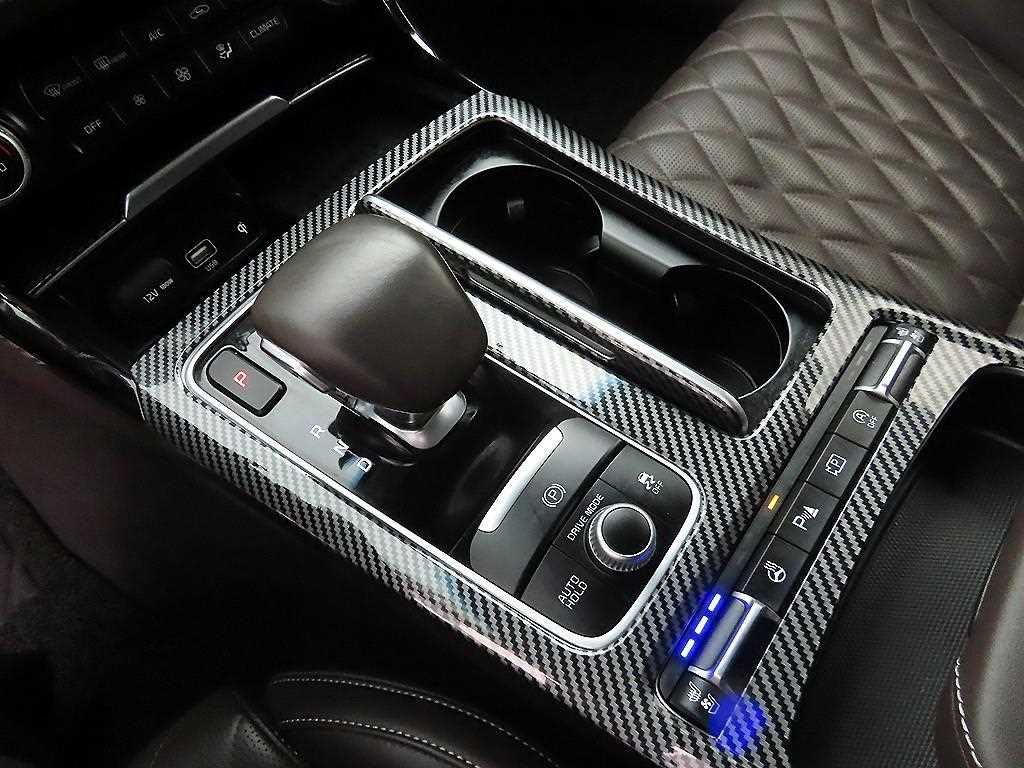 KIA Stinger - Vista 11