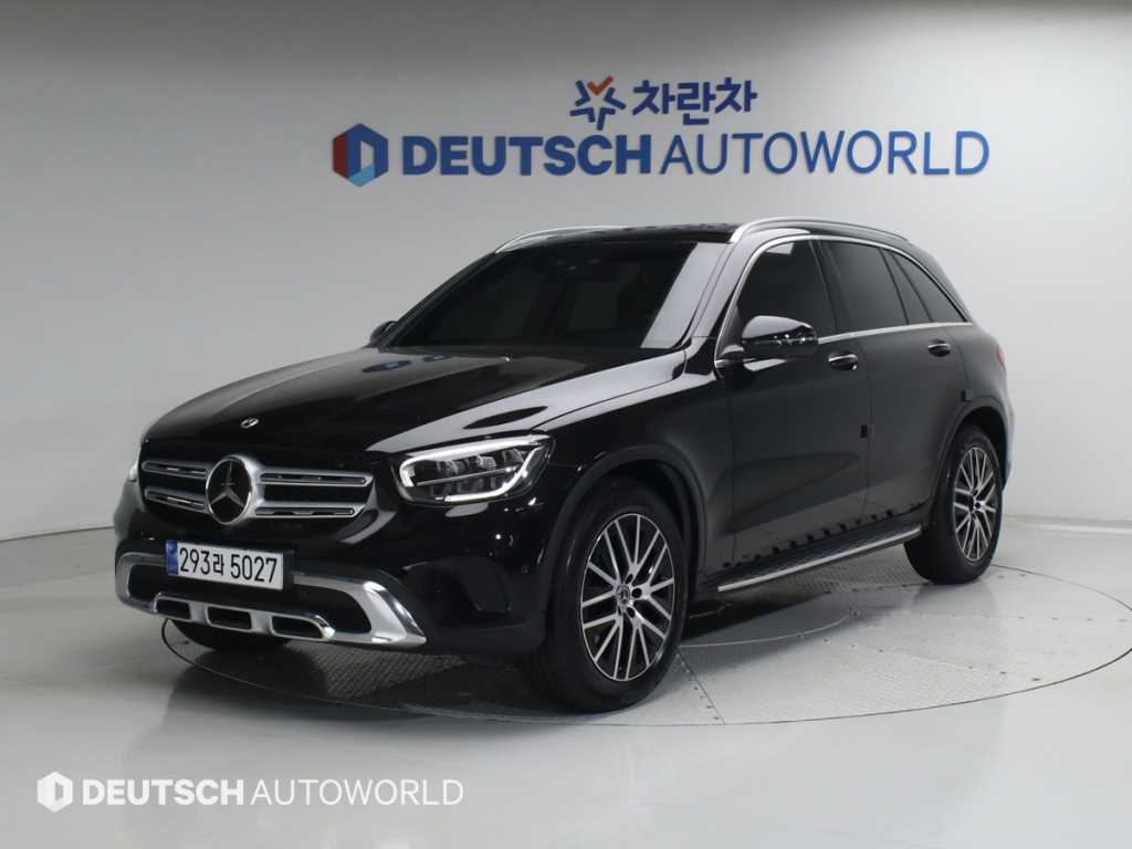 Mercedes Benz GLC Class 2022 Negro - Importación desde Corea - HF Imports Iquique - Foto 1