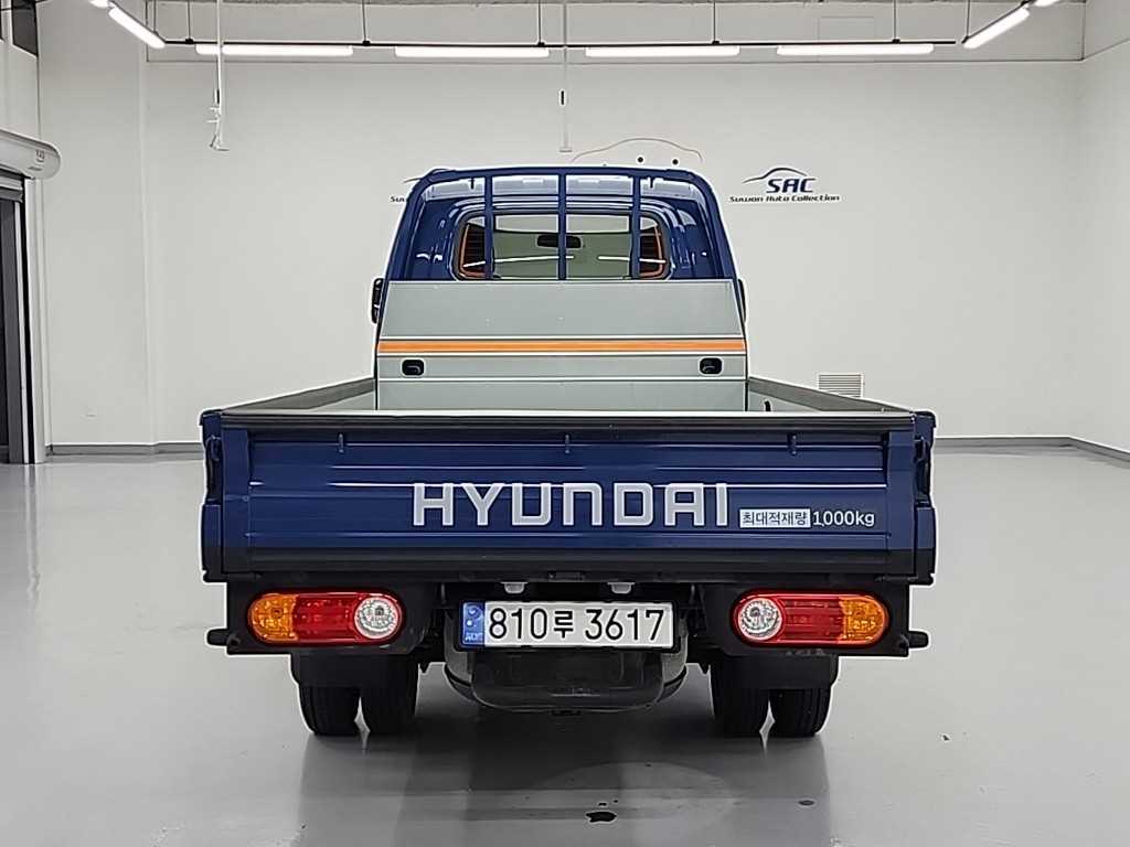 Small Truck Cargo (small) - Vista 3